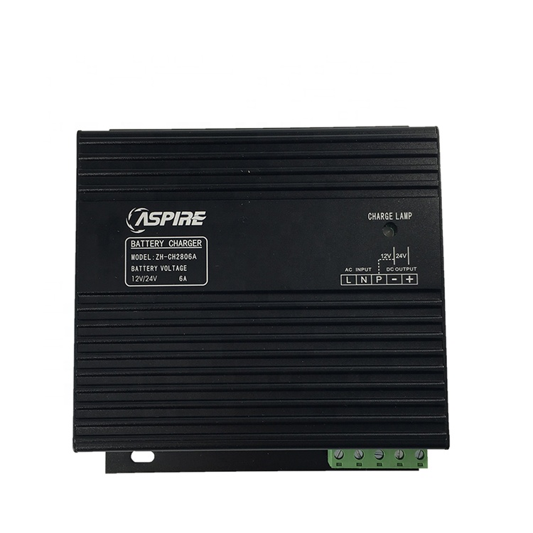 Cargador Inteligente Automático de Baterías 12V / 24V 5A